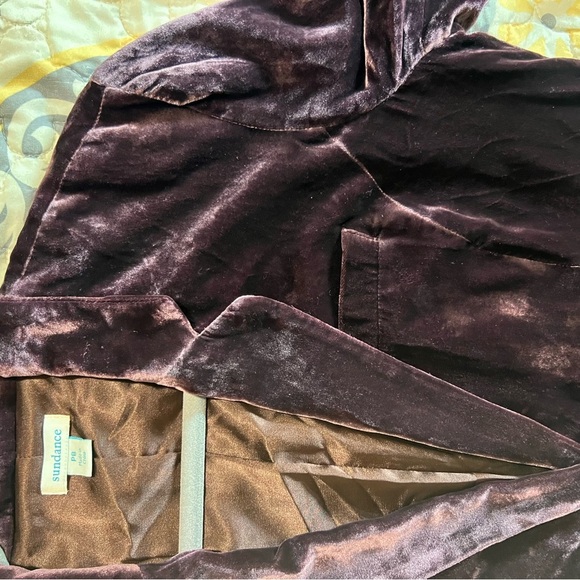 Sundance Sofia Crushed Velvet Wolfe
Purple Blazer, Size 8P - Picture 11 of 13